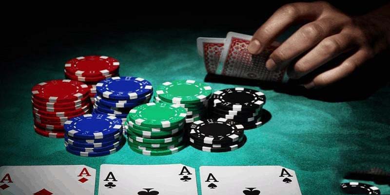 Cách Chơi Bài Tú Lơ Khơ Đơn Giản Và Thú Vị Cho Người Mới 2 Giới thiệu sơ lược về cách chơi bài tú lơ khơ